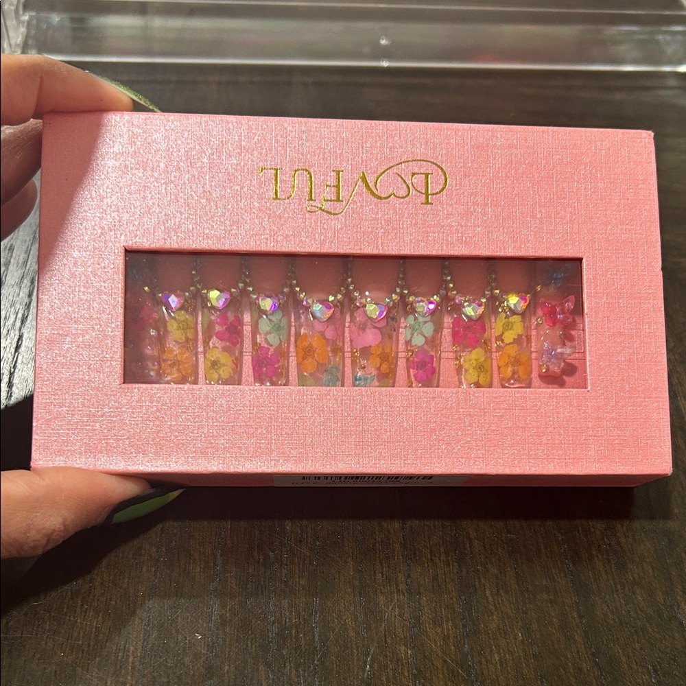 Floral Press-On Nails - Pink and Orange